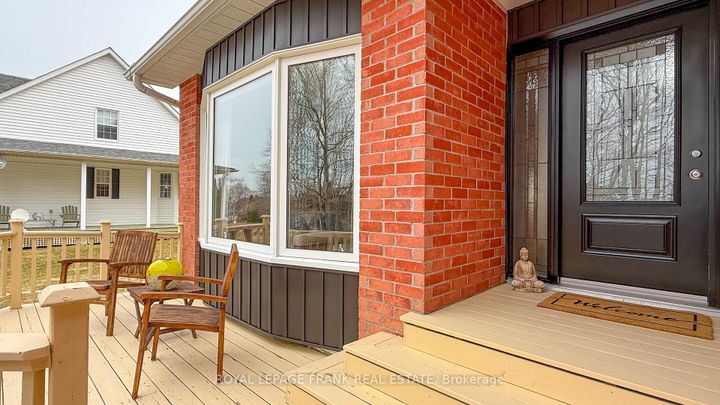 Photo 7 at 85 Ambleside Drive, Port Perry, Scugog