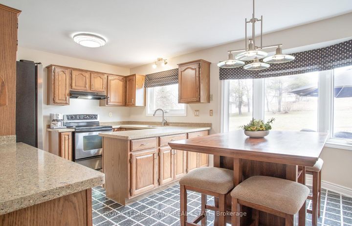 Photo 21 at 85 Ambleside Drive, Port Perry, Scugog
