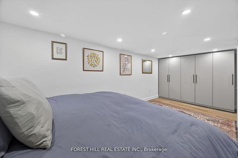 Photo 20 at 4 Holman Crescent, Aurora Highlands, Aurora