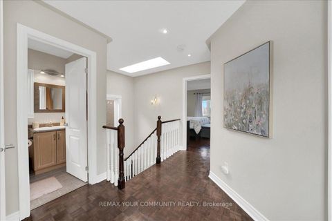 Photo 20 at 130 Princeton Gate, Maple, Vaughan