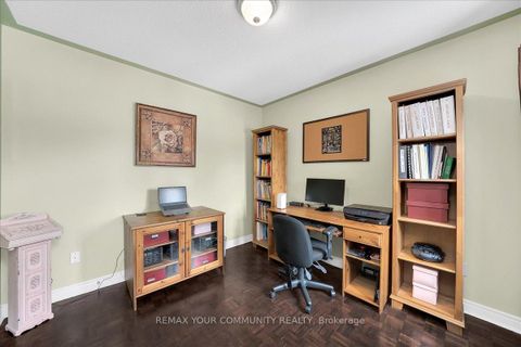 Photo 29 at 130 Princeton Gate, Maple, Vaughan