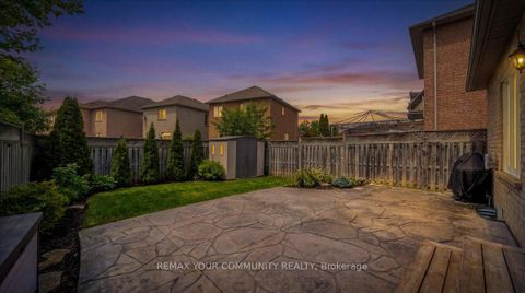 Photo 30 at 130 Princeton Gate, Maple, Vaughan