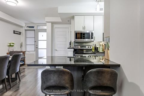 Photo 9 at 29 - 8169 Kipling Avenue, West Woodbridge, Vaughan