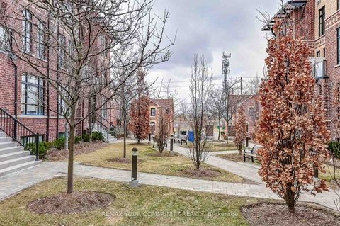 Photo 21 at 29 - 8169 Kipling Avenue, West Woodbridge, Vaughan