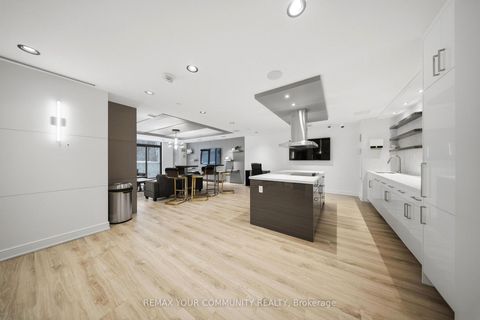Photo 32 at 515 - 840 St. Clair Avenue W, Oakwood Village, Toronto