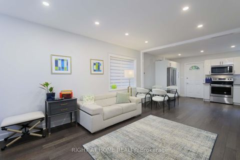 Photo 9 at 48 Van Stassen Boulevard, Lambton Baby Point, Toronto