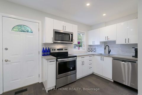 Photo 10 at 48 Van Stassen Boulevard, Lambton Baby Point, Toronto