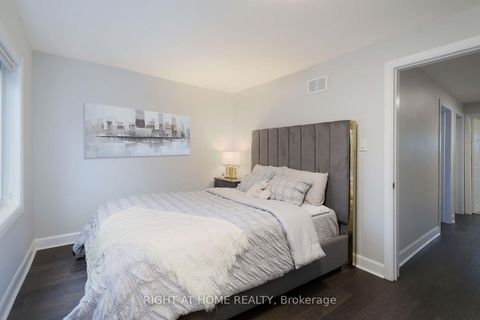 Photo 16 at 48 Van Stassen Boulevard, Lambton Baby Point, Toronto