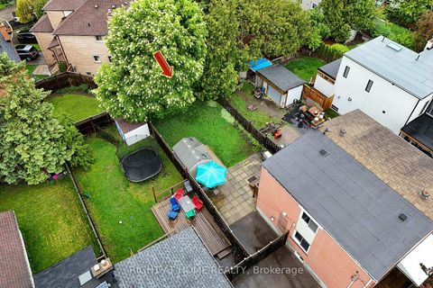 Photo 31 at 48 Van Stassen Boulevard, Lambton Baby Point, Toronto