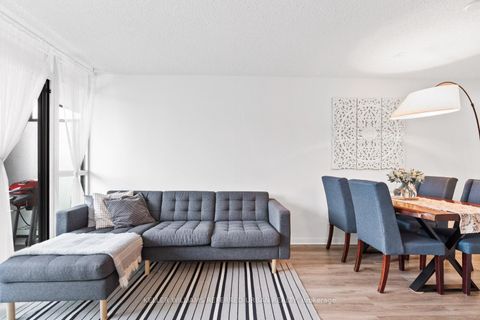 Photo 5 at 411 - 525 Wilson Avenue, Clanton Park, Toronto