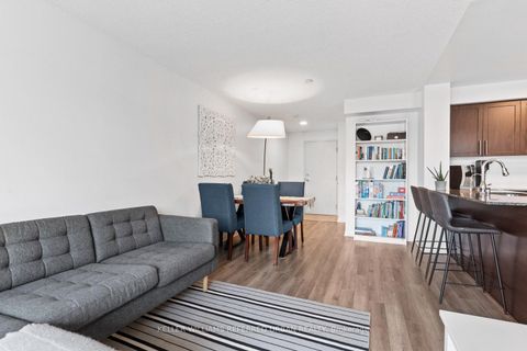 Photo 6 at 411 - 525 Wilson Avenue, Clanton Park, Toronto