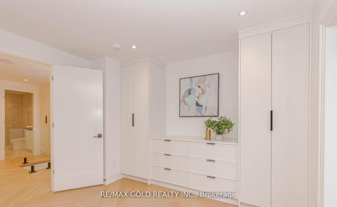 Photo 24 at 786 Euclid Avenue, Annex, Toronto