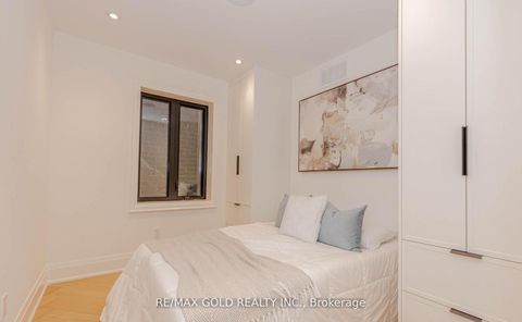 Photo 30 at 786 Euclid Avenue, Annex, Toronto