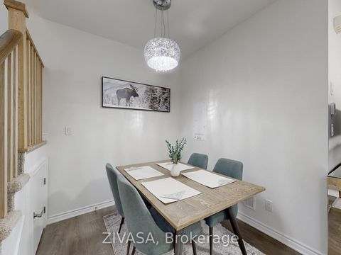 Photo 9 at 92 - 15 Applewood Lane, Etobicoke West Mall, Toronto