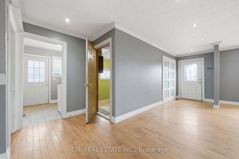 Photo 6 at 5 Pineway Avenue, Keswick South, Georgina