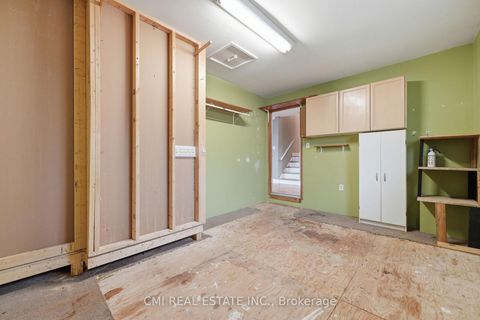 Photo 37 at 5 Pineway Avenue, Keswick South, Georgina