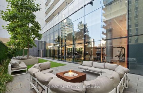 Photo 15 at 1611 - 185 Roehampton Avenue, Mount Pleasant West, Toronto