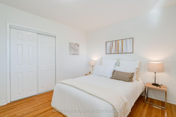 Photo 8 at 15 Prattley Drive, Don Valley Village, Toronto