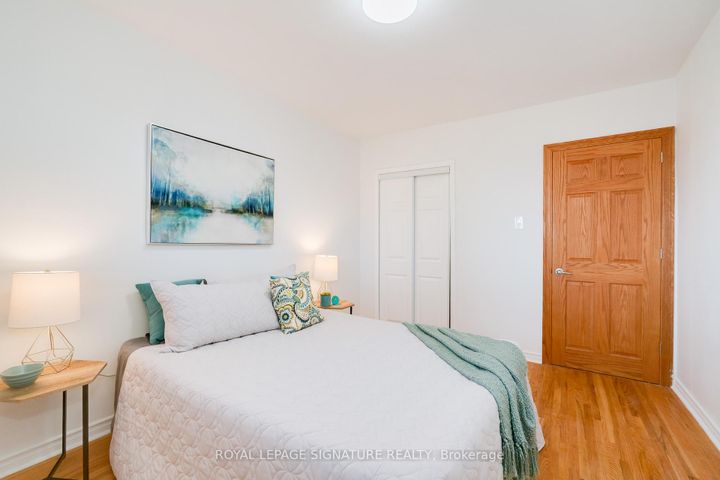 Photo 10 at 15 Prattley Drive, Don Valley Village, Toronto