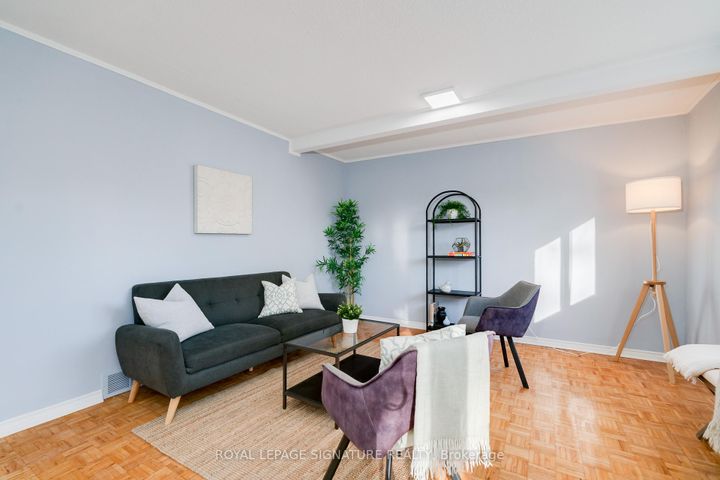 Photo 16 at 15 Prattley Drive, Don Valley Village, Toronto