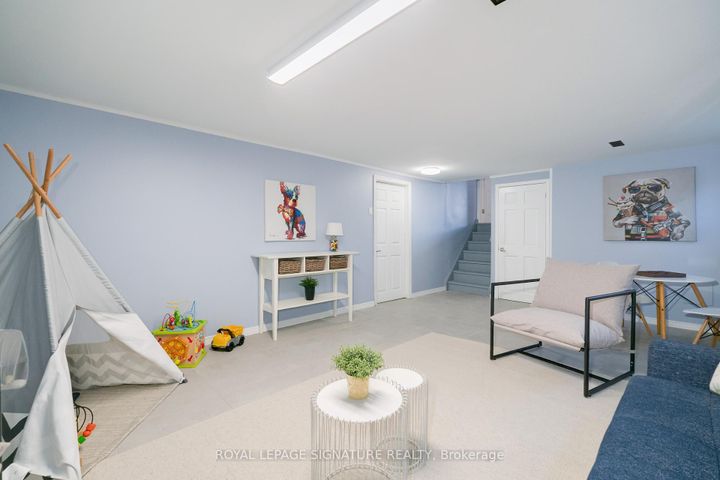 Photo 23 at 15 Prattley Drive, Don Valley Village, Toronto