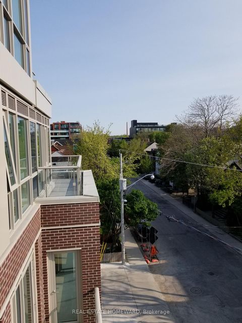 Photo 18 at 437 - 150 Logan Avenue, South Riverdale, Toronto