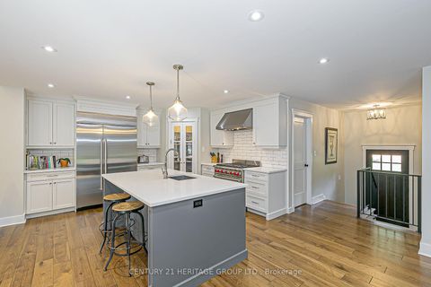 Photo 5 at 164 Park Avenue, Central Newmarket, Newmarket