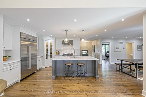 Photo 6 at 164 Park Avenue, Central Newmarket, Newmarket