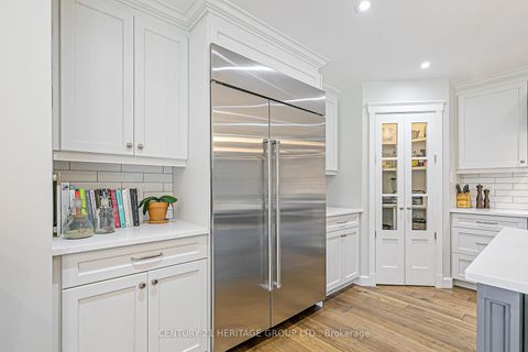 Photo 9 at 164 Park Avenue, Central Newmarket, Newmarket