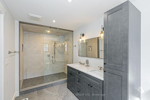 Photo 17 at 164 Park Avenue, Central Newmarket, Newmarket