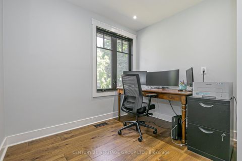 Photo 18 at 164 Park Avenue, Central Newmarket, Newmarket