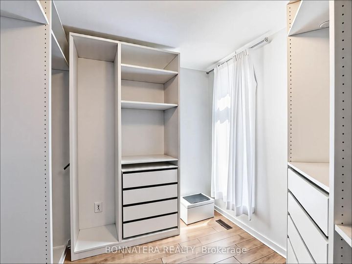 Photo 24 at 5471 Whitehorn Avenue, East Credit, Mississauga