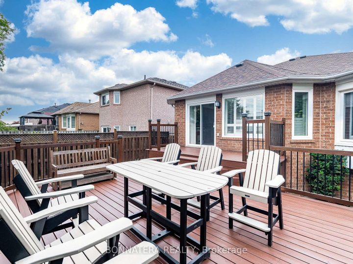Photo 45 at 5471 Whitehorn Avenue, East Credit, Mississauga