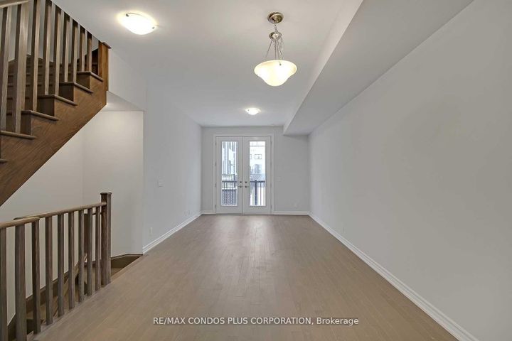 Photo 4 at 20 - 348 Wheat Boom Drive, JM Joshua Meadows, Oakville