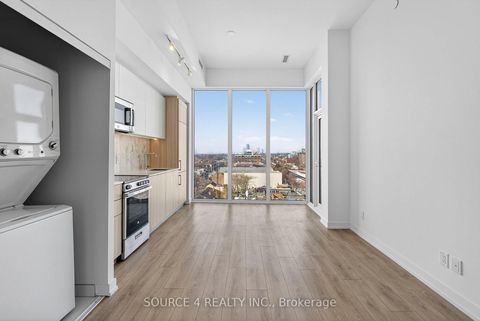 Photo 5 at 805 - 500 Dupont Street, Annex, Toronto