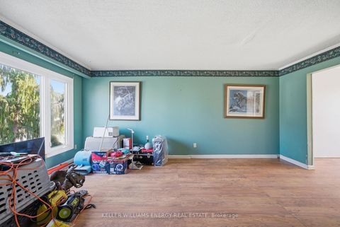 Photo 8 at 428 Lesabre Street, Eastdale, Oshawa