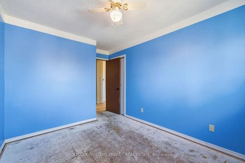 Photo 16 at 428 Lesabre Street, Eastdale, Oshawa