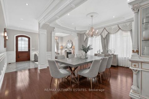 Photo 4 at 209 Spring Garden Avenue, Willowdale East, Toronto