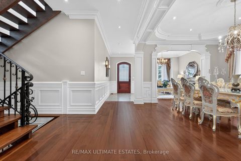 Photo 11 at 209 Spring Garden Avenue, Willowdale East, Toronto