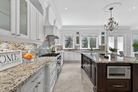 Photo 15 at 209 Spring Garden Avenue, Willowdale East, Toronto