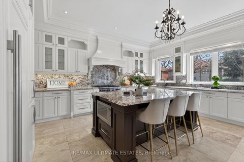 Photo 17 at 209 Spring Garden Avenue, Willowdale East, Toronto