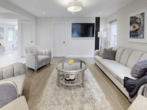 Photo 17 at 6 Tanjo Court, Yorkhill, Vaughan