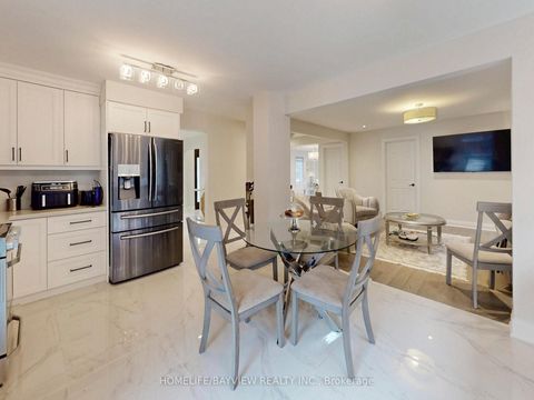 Photo 18 at 6 Tanjo Court, Yorkhill, Vaughan