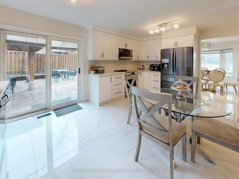 Photo 19 at 6 Tanjo Court, Yorkhill, Vaughan