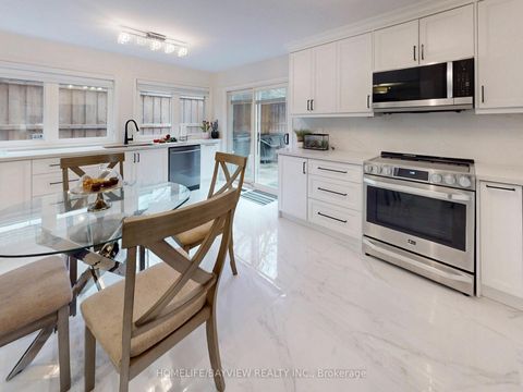 Photo 20 at 6 Tanjo Court, Yorkhill, Vaughan