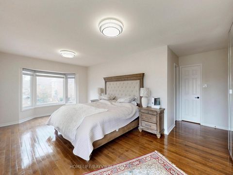 Photo 25 at 6 Tanjo Court, Yorkhill, Vaughan