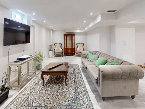 Photo 37 at 6 Tanjo Court, Yorkhill, Vaughan