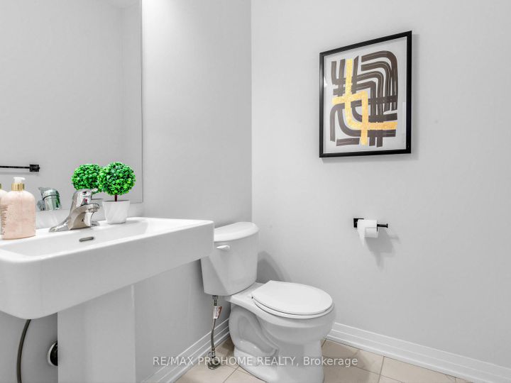 Photo 13 at 58 Seine Lane, Rural Richmond Hill, Richmond Hill