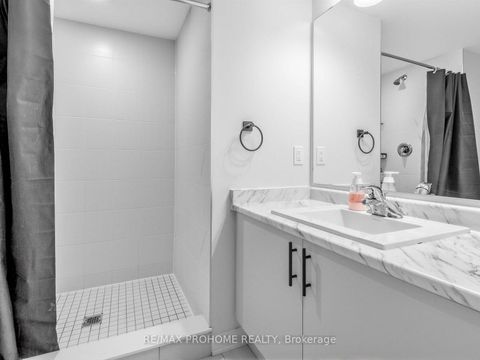 Photo 26 at 58 Seine Lane, Rural Richmond Hill, Richmond Hill