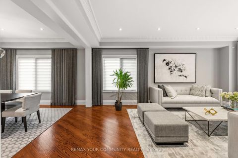 Photo 5 at 37 Vaughan Boulevard, Beverley Glen, Vaughan